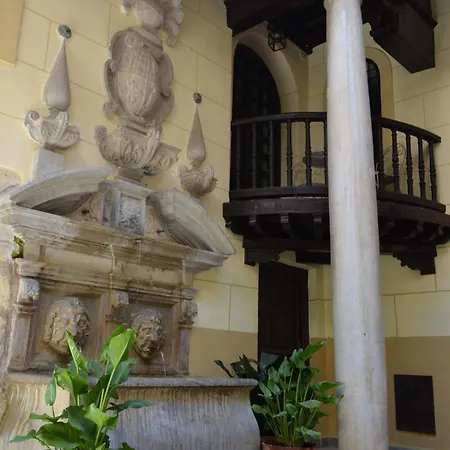 Hotel Palacio De Mariana Pineda 4*