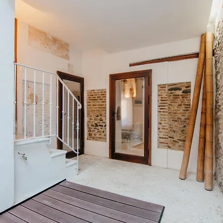 Holiday home Xxx Tuguest Alhacaba 44 Granada