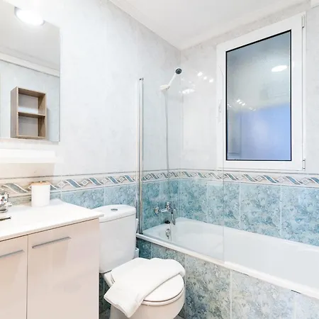 Apartamento Encantador Piso Pleno Centro A Pie De Semana Santa Y Cerca De La Alhambra