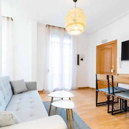 Apartamento Encantador Piso Pleno Centro A Pie De Semana Santa Y Cerca De La Alhambra *