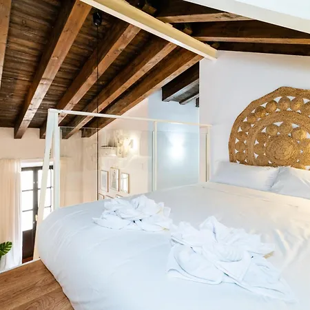 Con Encanto, Centro Apartment *