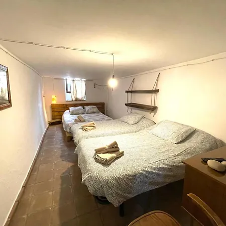 Casa Cuadras Holiday home Granada