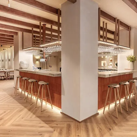 Hotel Meliá 4*