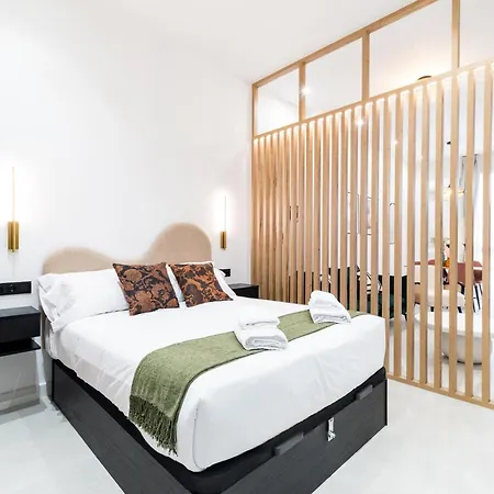 Albahaca Haven Luxury Center Apartment