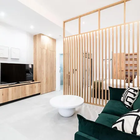 Albahaca Haven Luxury Center Apartment *