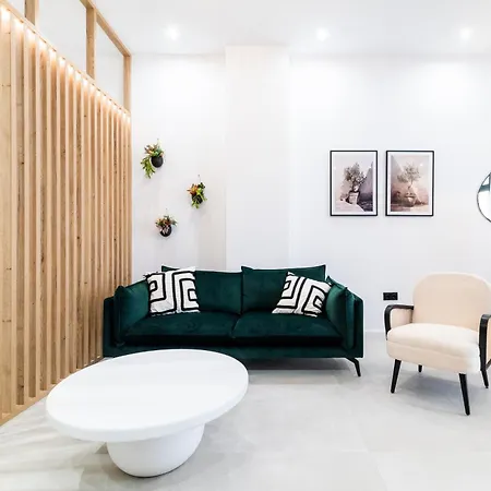 Albahaca Haven Luxury Center