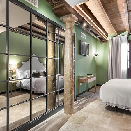 Casa Palacete Tablas 格拉纳达