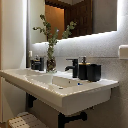 Apn Duplex Elvira Apartment