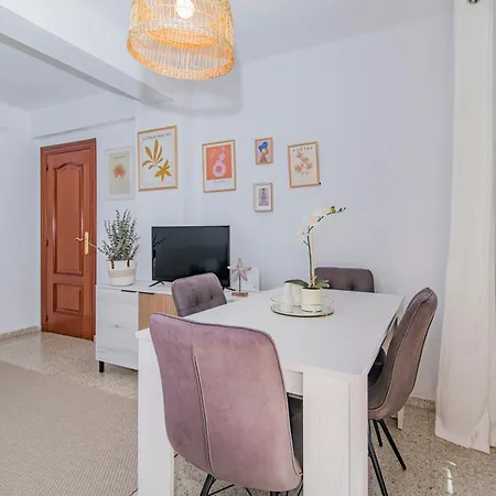 Apartamento Delfin Retreat Con Terraza Junto A Parada De Metro *