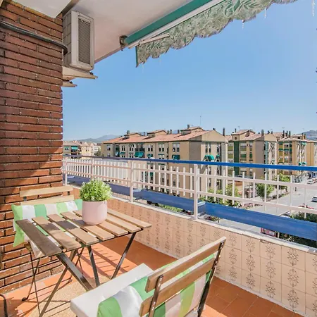 Delfin Retreat Con Terraza Junto A Parada De Metro *