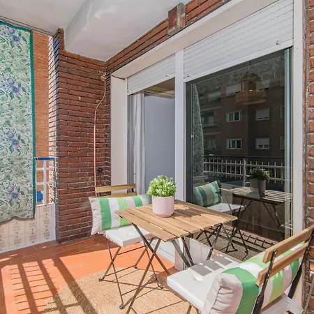 Apartamento Delfin Retreat Con Terraza Junto A Parada De Metro *