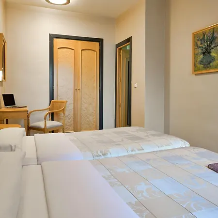 Hotell Macia Condor Granada