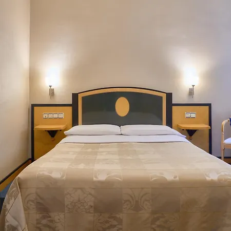 Macia Condor 4* Granada
