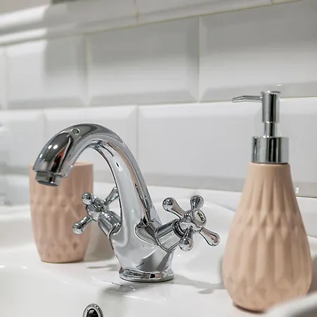 Apartamento Puentezuelas 49 *