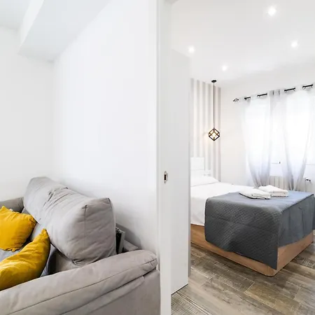 Apartment Pajaritos Junto A Centro, Estacion De Tren Y Plaza De Toros *