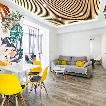Apartment Pajaritos Junto A Centro, Estacion De Tren Y Plaza De Toros