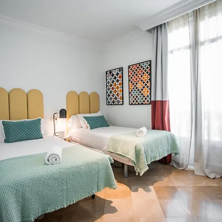 Alisios Gran Via - Toque Nazari Apartamento