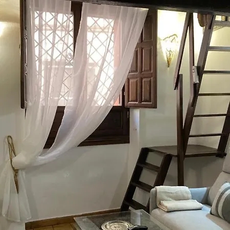 Adanar-apartamentos Muralla Ziri Apartamento *