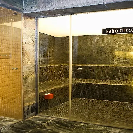 Отель Eurostars Gran Via 5*