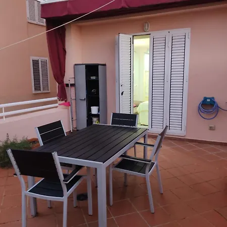 Apartment El Serrallo *