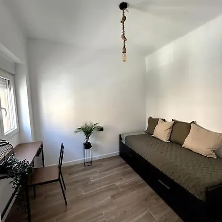 Urban Terrace Retreat Granada