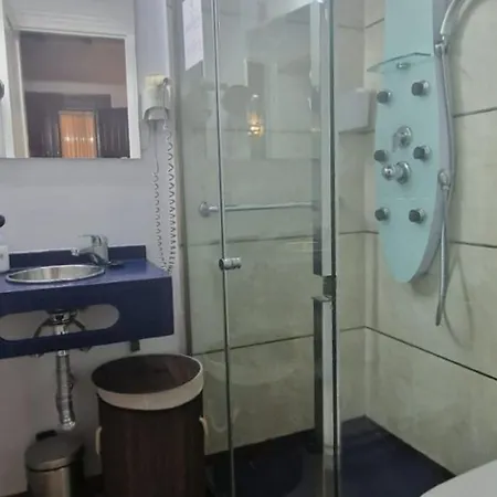 Adanar-apartamentos Muralla Ziri * Grenade
