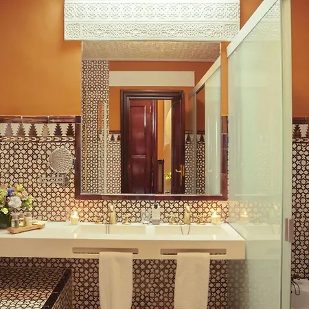 Hotel Alhambra Palace