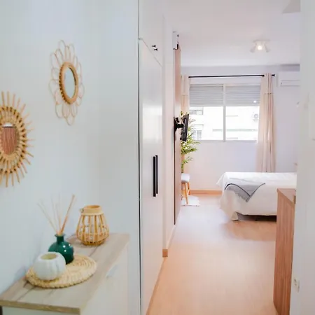 Apartment Bonito Piso En El Centro De By Bebalmy Granada