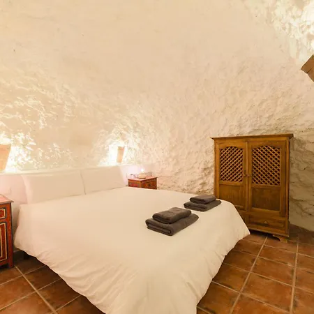 Trendyhomes Alhambra Cueva