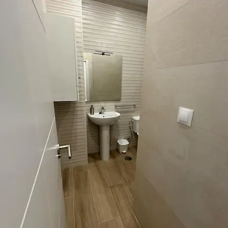 Apartamento San Diego Primero Derecha Granada