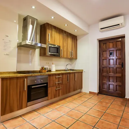 Centrico Con Patio Exterior En El Mejor Barrio De El Realejo Apartment *