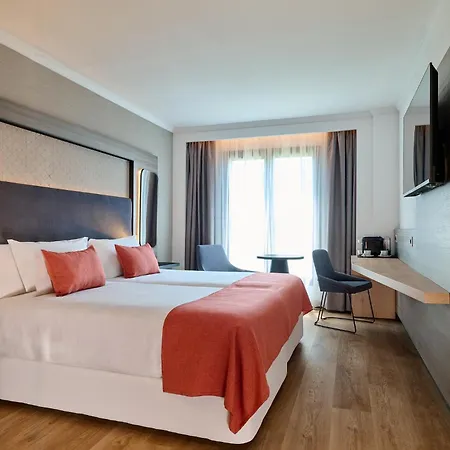 Gran Luna De Otel 4*