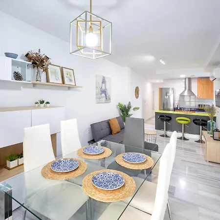 Apartment 3 Bedroom Elegant & Cozy Centre Granada