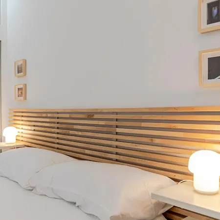 Apartamento Bajo El Cielo De La Alhambra, By Daimar