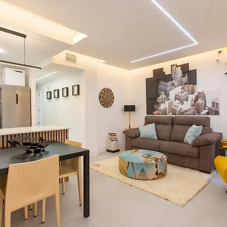 Dali's Sanctuary In - Private Parking Free Apartment