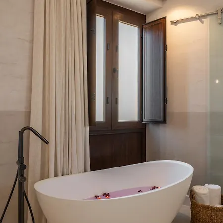 Gran Via Boutique By Florentia Homes Apartment