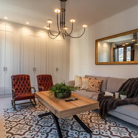 Gran Via Boutique By Florentia Homes * Granada