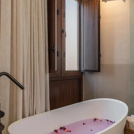 Gran Via Boutique By Florentia Homes