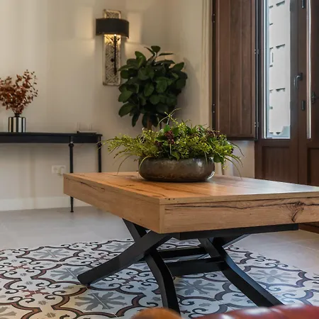 Gran Via Boutique By Florentia Homes * Granada