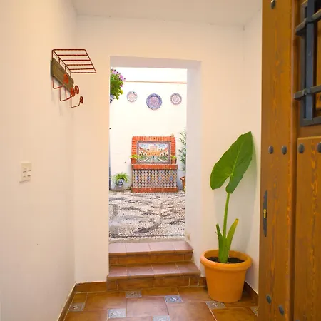 Holiday home Sunny House Terraza Privada Y Parking