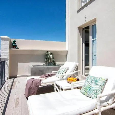 Terrace Center Apartment *