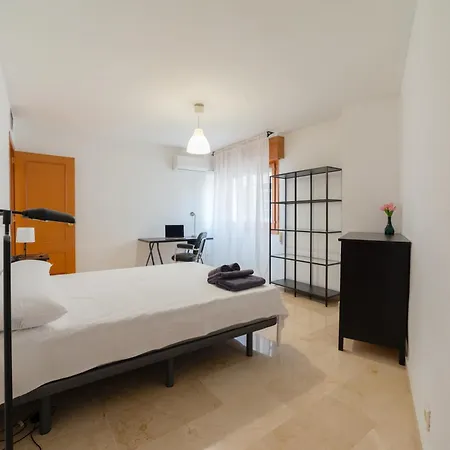 Homestay Trendyrooms Granada, Centro A 10 Minutos Andando *