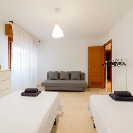 Homestay Trendyrooms Granada, Centro A 10 Minutos Andando Granada