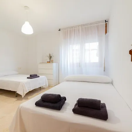 Trendyrooms Granada, Centro A 10 Minutos Andando Homestay