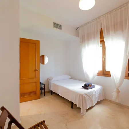 Homestay Trendyrooms Granada, Centro A 10 Minutos Andando Granada