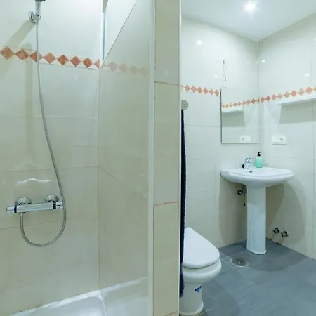 Homestay Trendyrooms Granada, Centro A 10 Minutos Andando Granada