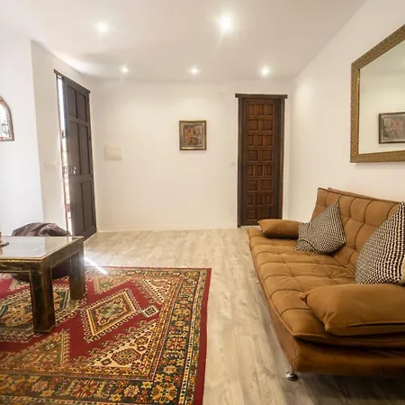 La Perla Del Oriente Granada