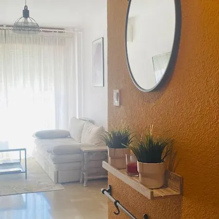 Orquidea , Con Parking Gratis * Granada