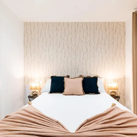 Rolando House, Free Parking Apartment *