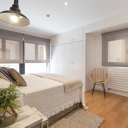 Luxury Plaza Nueva Retreat Panoramic Terrace Apartment